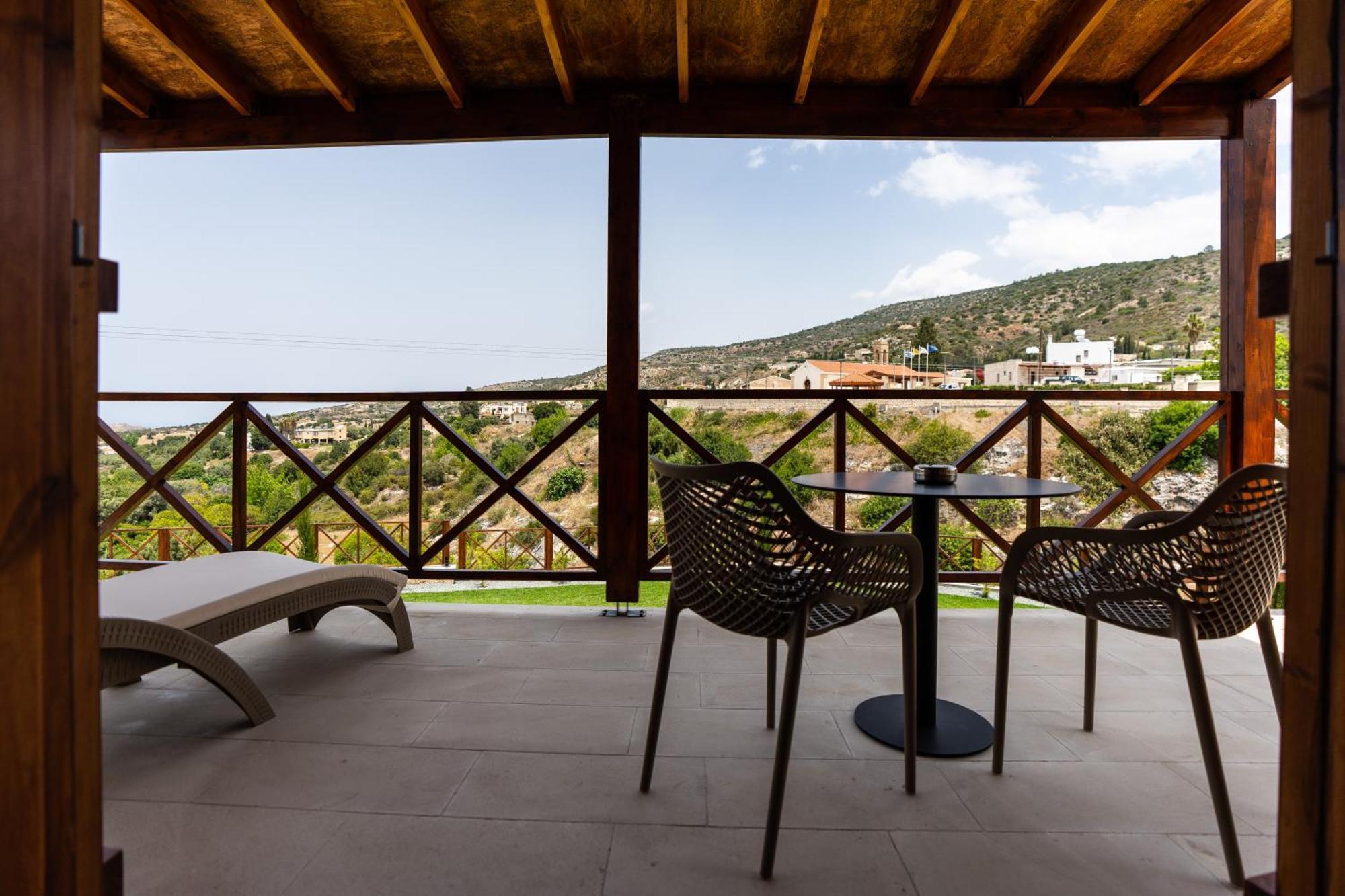 Harma Traditional Boutique Suites Paphos Pokoj fotografie