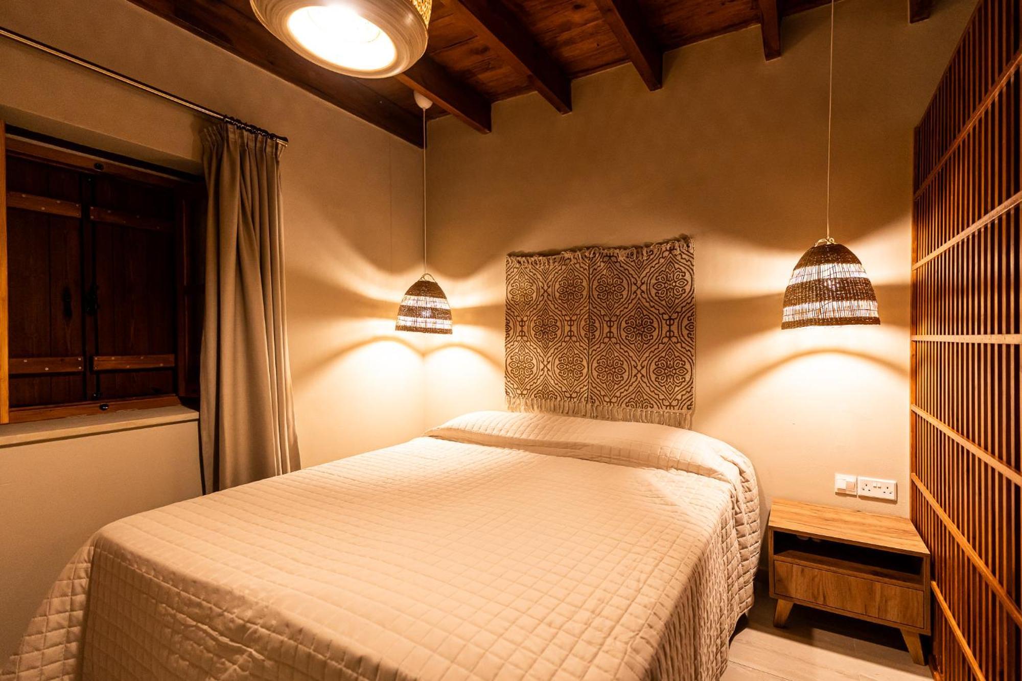 Harma Traditional Boutique Suites Paphos Pokoj fotografie